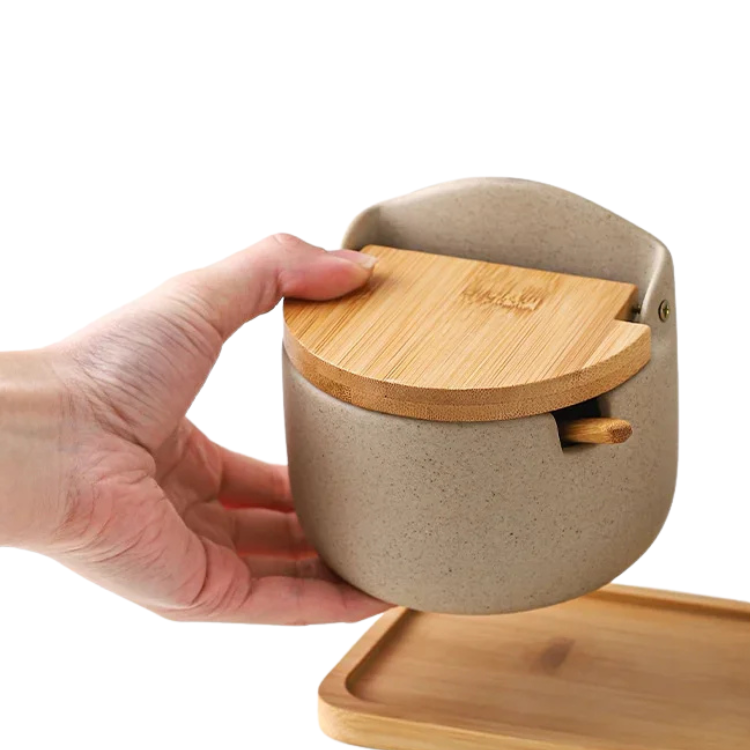 Pote para temperos de cerâmica artesanal